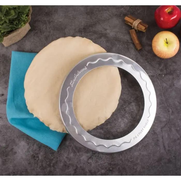 Baking Pie Crust Shield, 10in view 4
